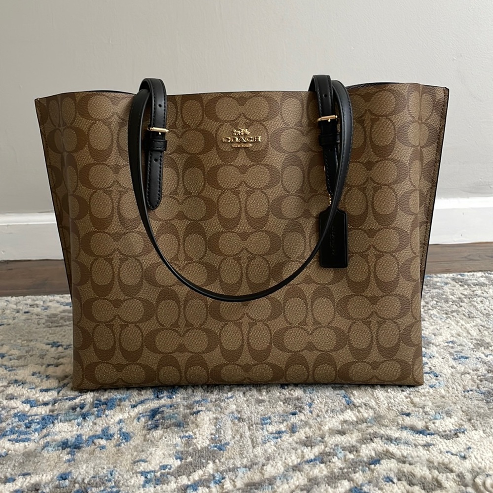Coach Mollie Tote In Signature Canvas